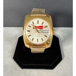 Budweiser Helbros 21 Jewel Self Winding Wristwatch — Running!